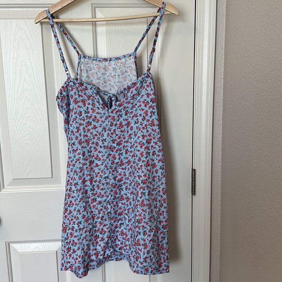 American Eagle Outfitters Floral Dress - Picture 3 of 4